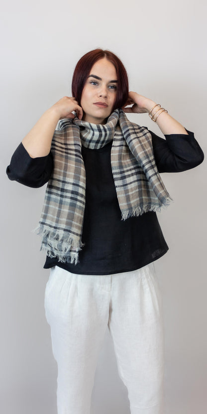 Checked linen scarf