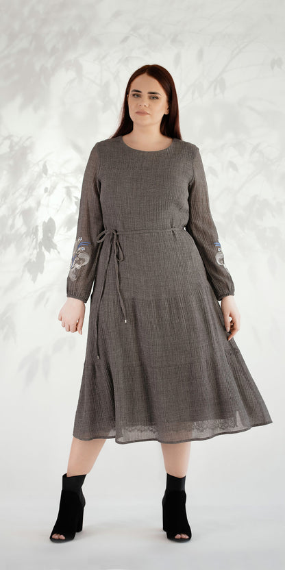 Wool dress with embroidered sleeves