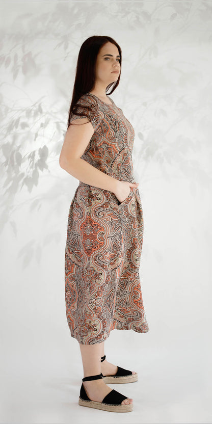 Linen dress with oriental pattern